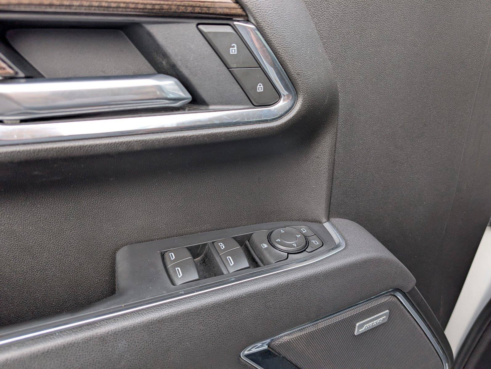 Used 2025 Chevrolet Silverado 1500 LT Trail Boss w/ Convenience Package II AWD/4WD image 17