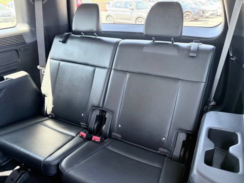 Used 2024 Hyundai Santa Fe SEL FWD image 9