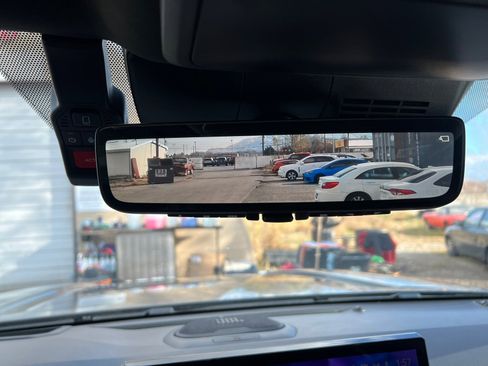 Used 2024 Toyota Tacoma Limited image 24