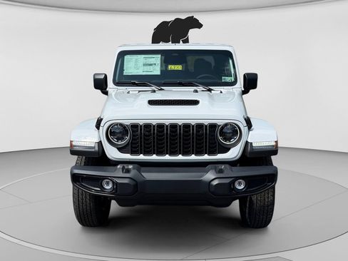 New 2026 Jeep Gladiator Sport AWD/4WD image 8