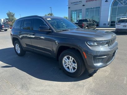 New 2025 Jeep Grand Cherokee Laredo