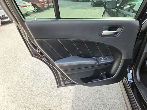 Used 2018 Dodge Charger R/T RWD image 27