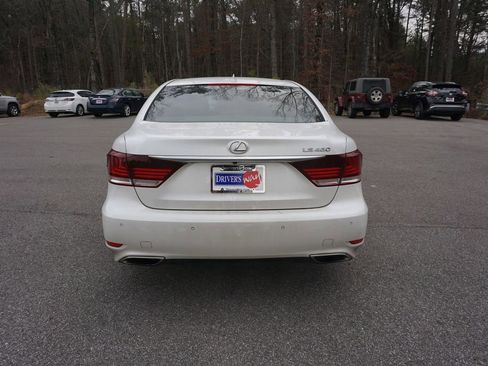 Used 2016 Lexus LS 460 w/ Comfort Package image 21