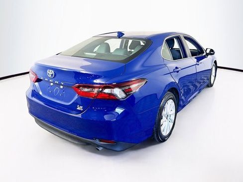 Used 2023 Toyota Camry LE image 5