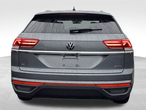 Used 2022 Volkswagen Atlas Cross Sport SE image 4
