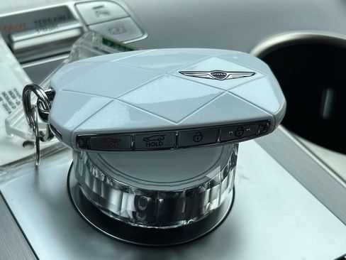 New 2026 Genesis GV70 2.5T Advanced AWD/4WD image 40