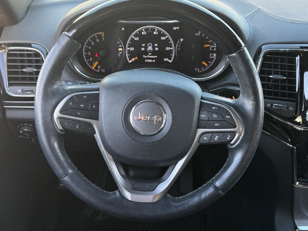 Used 2019 Jeep Grand Cherokee Overland AWD/4WD image 11