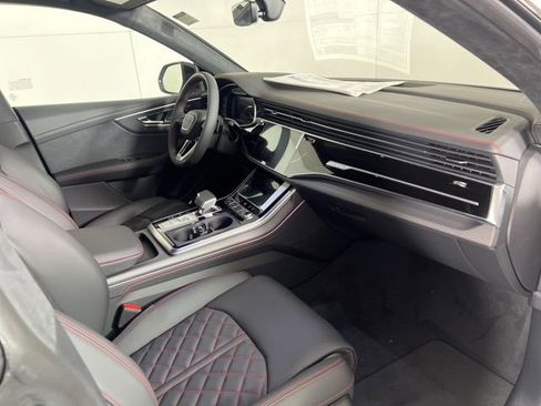 New 2026 Audi SQ8 Prestige image 11