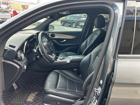 Used 2019 Mercedes-Benz GLC 300 image 8