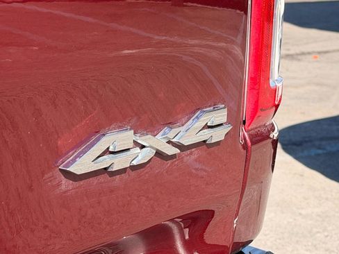 Used 2021 RAM 1500 Big Horn image 13