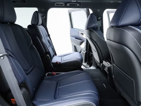 New 2026 INFINITI QX80 4WD w/ Sport Exterior Package image 80