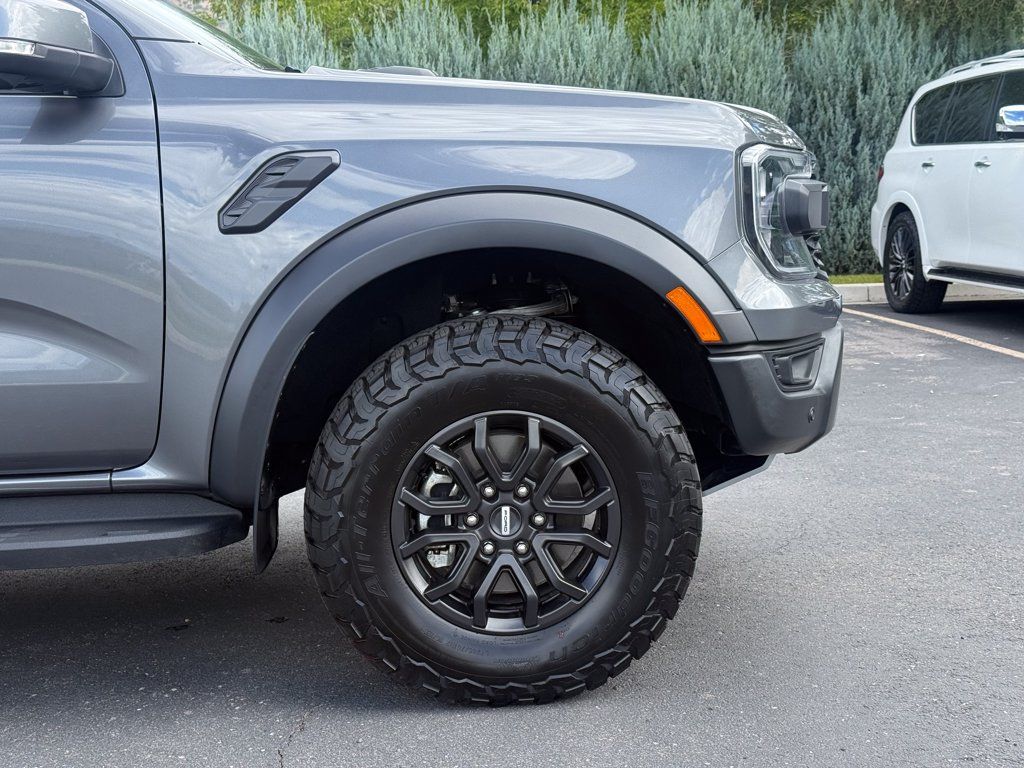 Used 2025 Ford Ranger Raptor AWD/4WD image 5