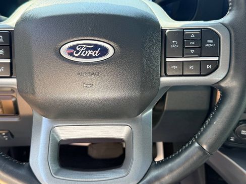 Used 2024 Ford F350 Lariat w/ Lariat Ultimate Package AWD/4WD image 28
