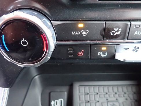 Used 2025 Ford F150 XLT w/ Equipment Group 302A MID image 25