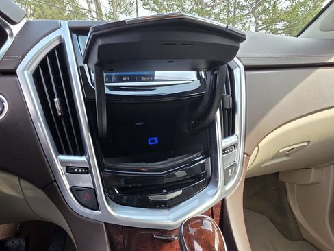 Used 2016 Cadillac SRX Luxury w/ Driver Awareness Package AWD/4WD image 28