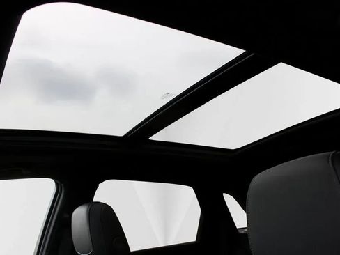 New 2025 Cadillac XT5 Premium Luxury image 33