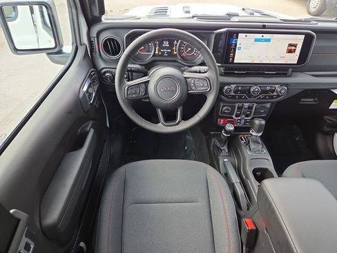 New 2026 Jeep Gladiator Rubicon w/ Safety Group AWD/4WD image 19