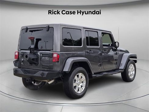 Used 2017 Jeep Wrangler Unlimited Sahara w/ Trailer Tow Group image 6