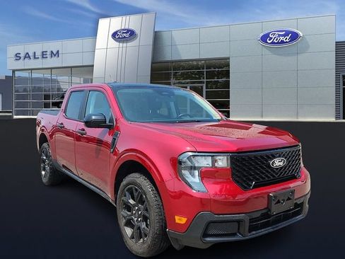 Certified 2025 Ford Maverick XLT w/ XLT Luxury Package AWD/4WD image 1