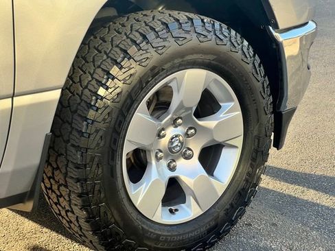 Used 2020 RAM 1500 Big Horn image 22