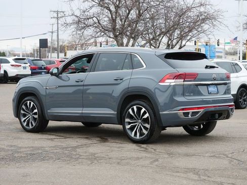 Certified 2023 Volkswagen Atlas Cross Sport SEL Premium R-Line image 5