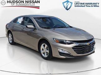 Used 2023 Chevrolet Malibu LT w/ Driver Confidence Package image 1