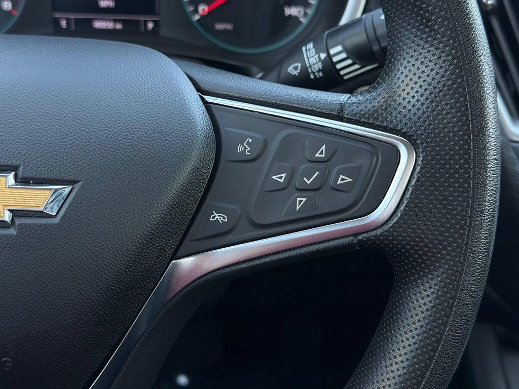 Used 2025 Chevrolet Malibu LT FWD image 24