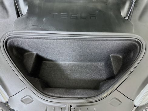 Used 2018 Tesla Model S 75D image 32