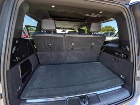 Used 2023 Jeep Grand Wagoneer 4WD image 32