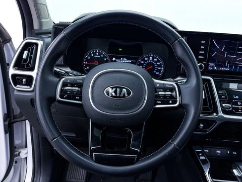Used 2021 Kia Sorento SX image 30