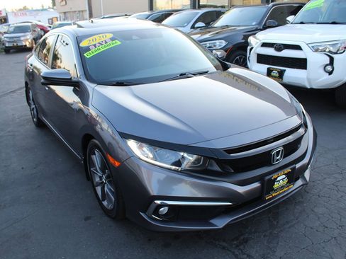 Used 2020 Honda Civic EX image 8
