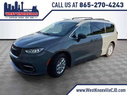Used 2022 Chrysler Pacifica Touring-L