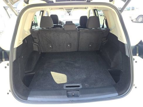 Used 2024 Nissan Rogue SV AWD/4WD image 13