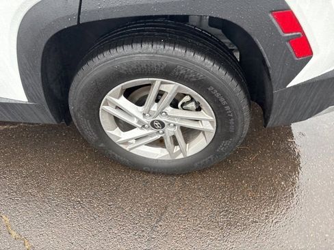 Used 2025 Hyundai Tucson SE image 31