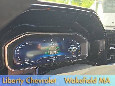 Used 2024 Chevrolet Silverado 1500 LTZ AWD/4WD image 18