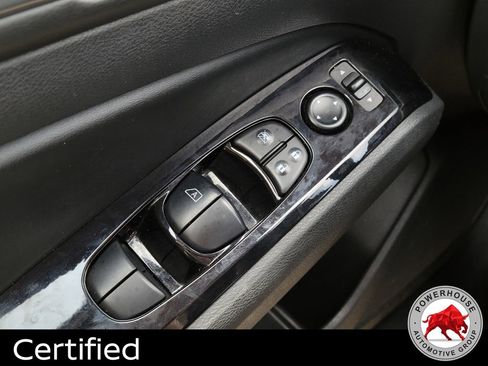 Used 2024 Nissan Altima 2.5 SR FWD image 25