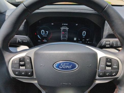 New 2026 Ford Explorer Active RWD image 29