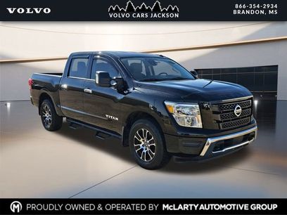 Used 2021 Nissan Titan SV w/ SV Convenience Package