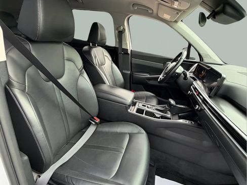 Used 2024 Kia Sorento S FWD image 20