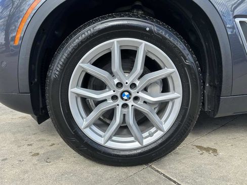Used 2021 BMW X5 xDrive40i w/ Premium Package image 9