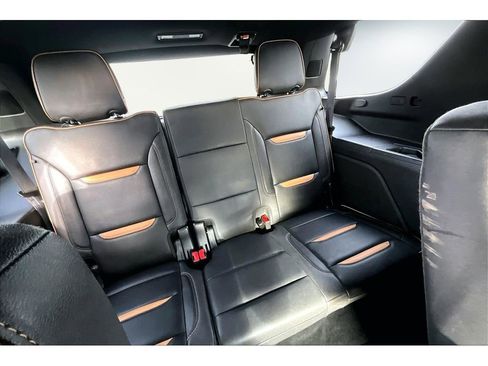 Used 2023 GMC Yukon AT4 w/ LPO, Floor Liner Package image 23