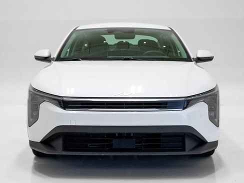 Used 2025 Kia K4 FWD image 4