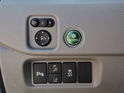 Used 2021 Honda Pilot Elite image 26