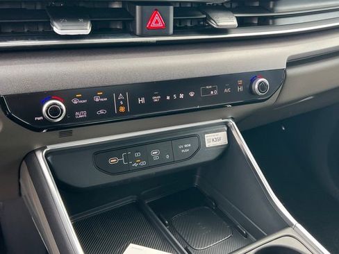 New 2026 Kia Carnival SX FWD image 23
