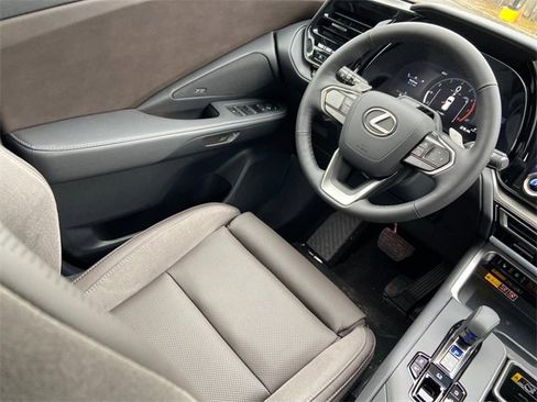 New 2026 Lexus TX 350 AWD image 13