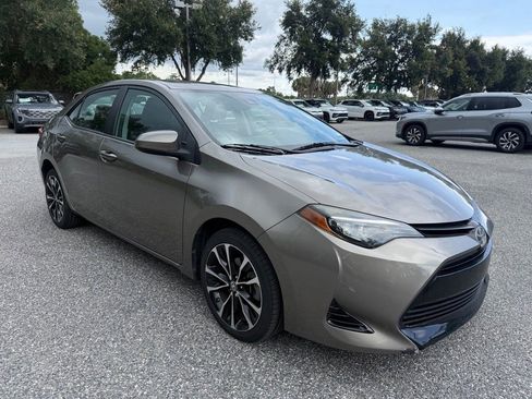 Used 2019 Toyota Corolla LE FWD image 3