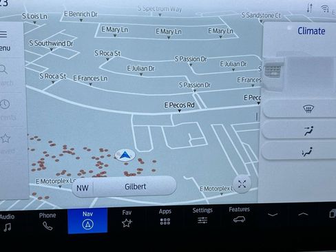 Used 2024 Ford Expedition XLT image 20