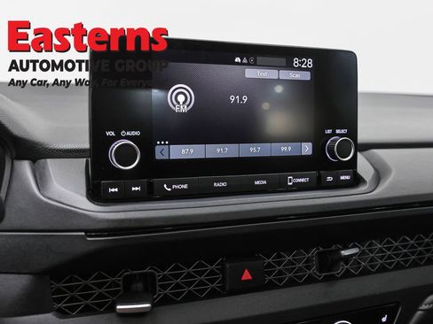 Used 2024 Honda Accord EX image 18