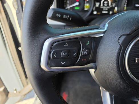Used 2024 Jeep Wrangler Unlimited Sahara AWD/4WD image 34