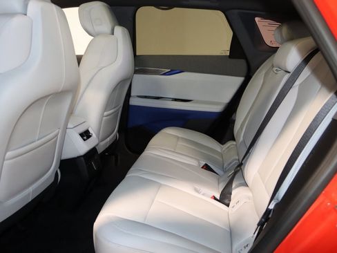 Used 2025 Cadillac Optiq Sport 2 w/ LPO, Floor Liner Package image 61